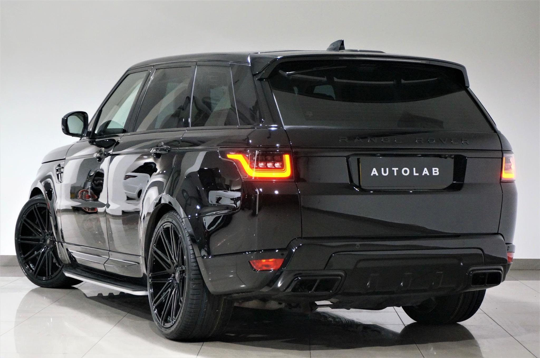 Land Rover Range Rover Sport 3.0 D300 MHEV HSE Silver Auto 4WD Euro 6 (s/s) 5dr